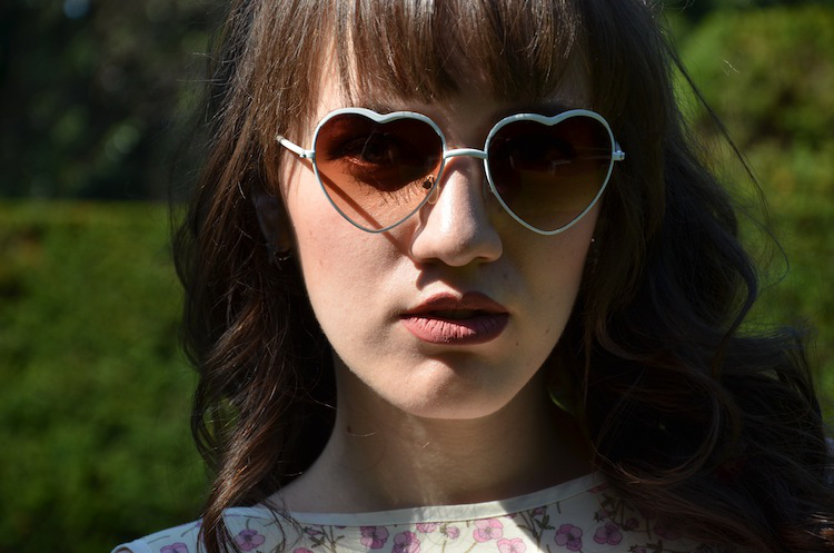 heart shaped glasses 1