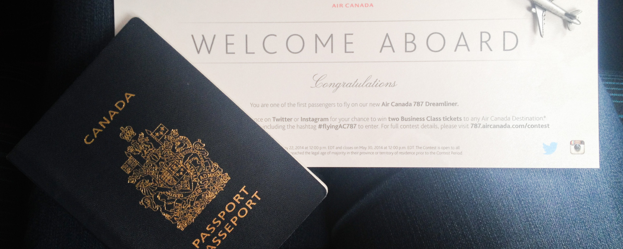 boeing_passport_canadian_welcome_aboard_787_dreamliner_lapel_pin