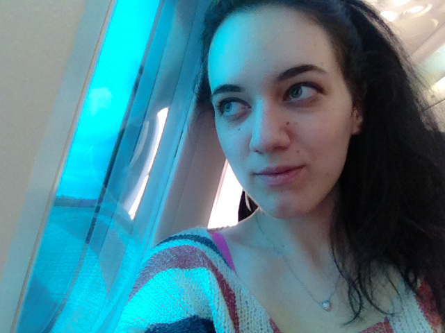 sage_window_blue_tinted_boeing_787_dreamliner