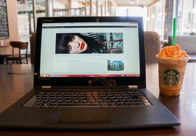 lenovo_yoga_review_trendy_techie_1