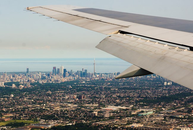 toronto_cn_tower_aerial