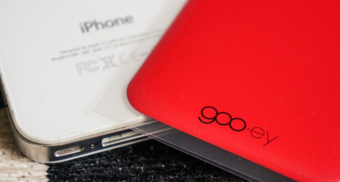 gooey_iphone_skins_2_small