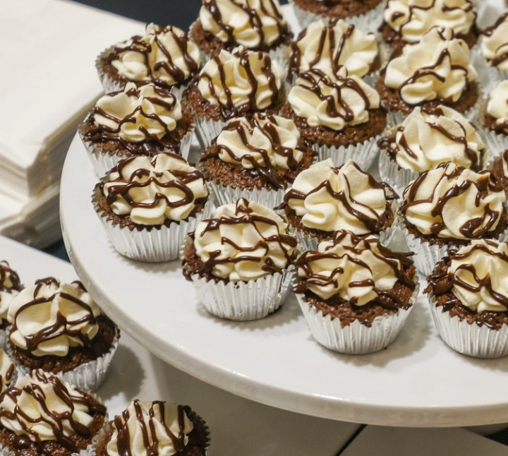 designer_showcase_halifax_sunnyside_mall_bedford_middle_spoon