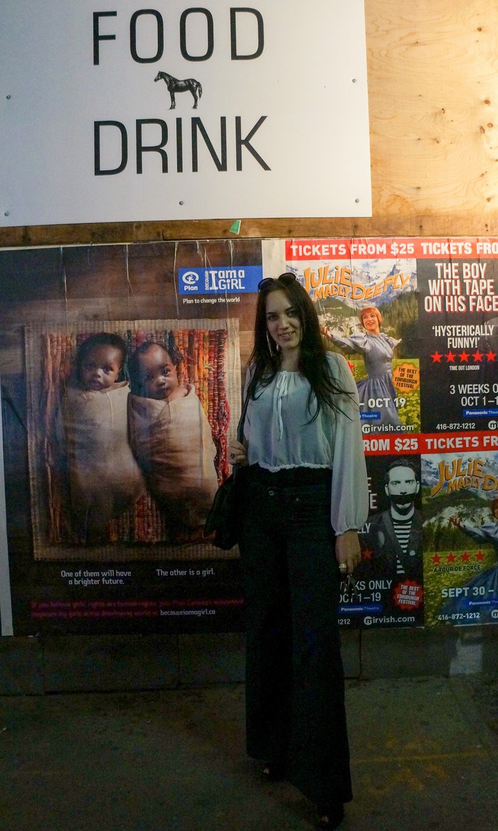 sage_thoroughbred_food_and_drink_sign