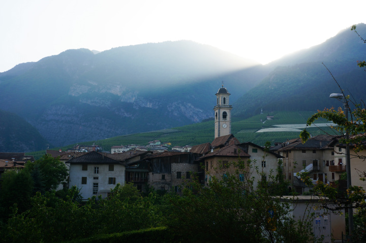sights_around_italy_may_2015_tuenno_steeple