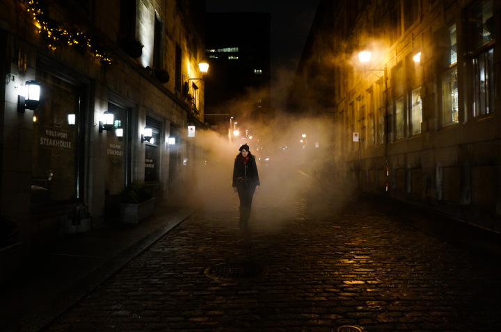 night_fog_montreal__sage_trendy_techie