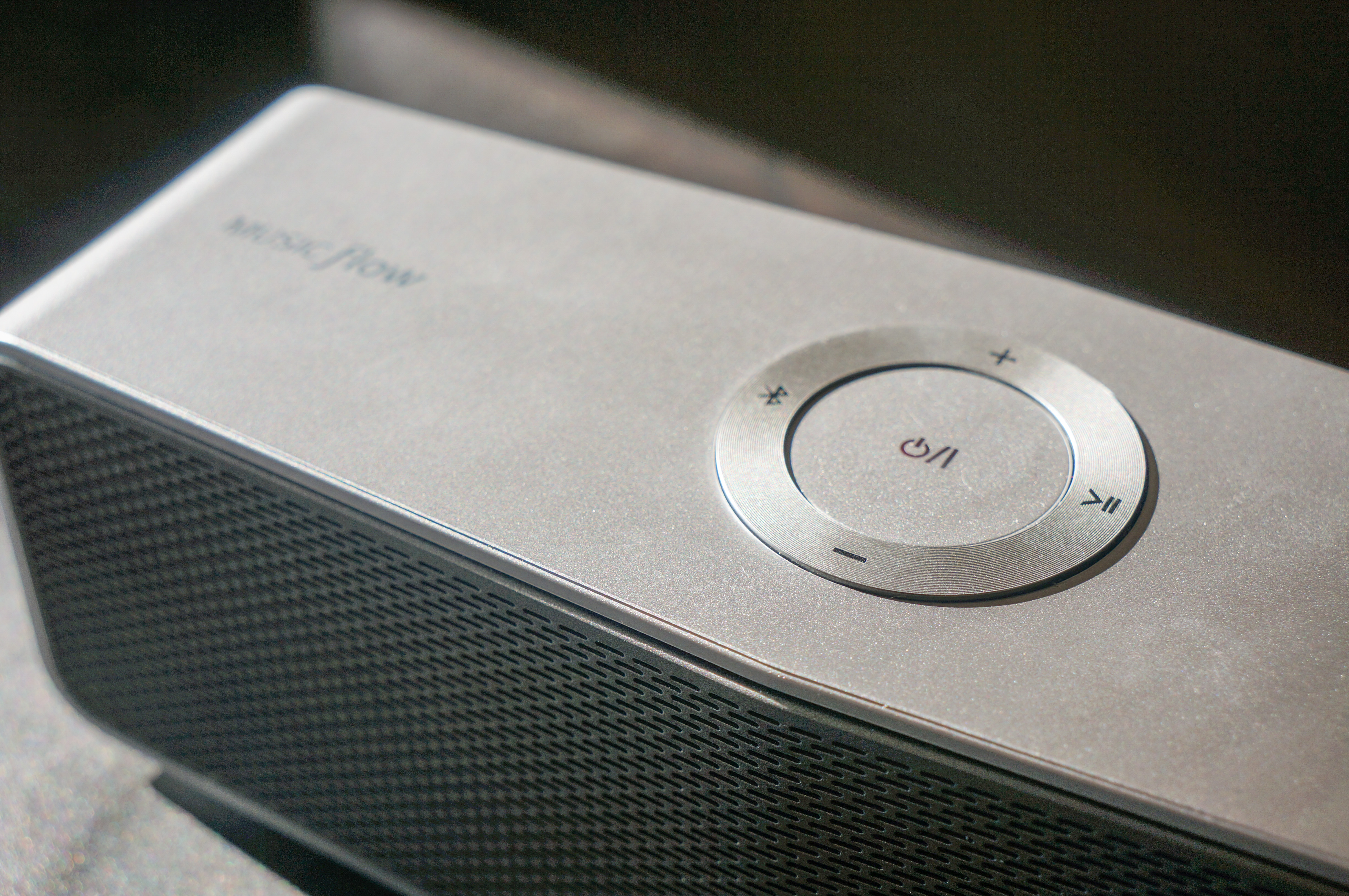 lg_music_flow_speakers_trendy_techie_review_3