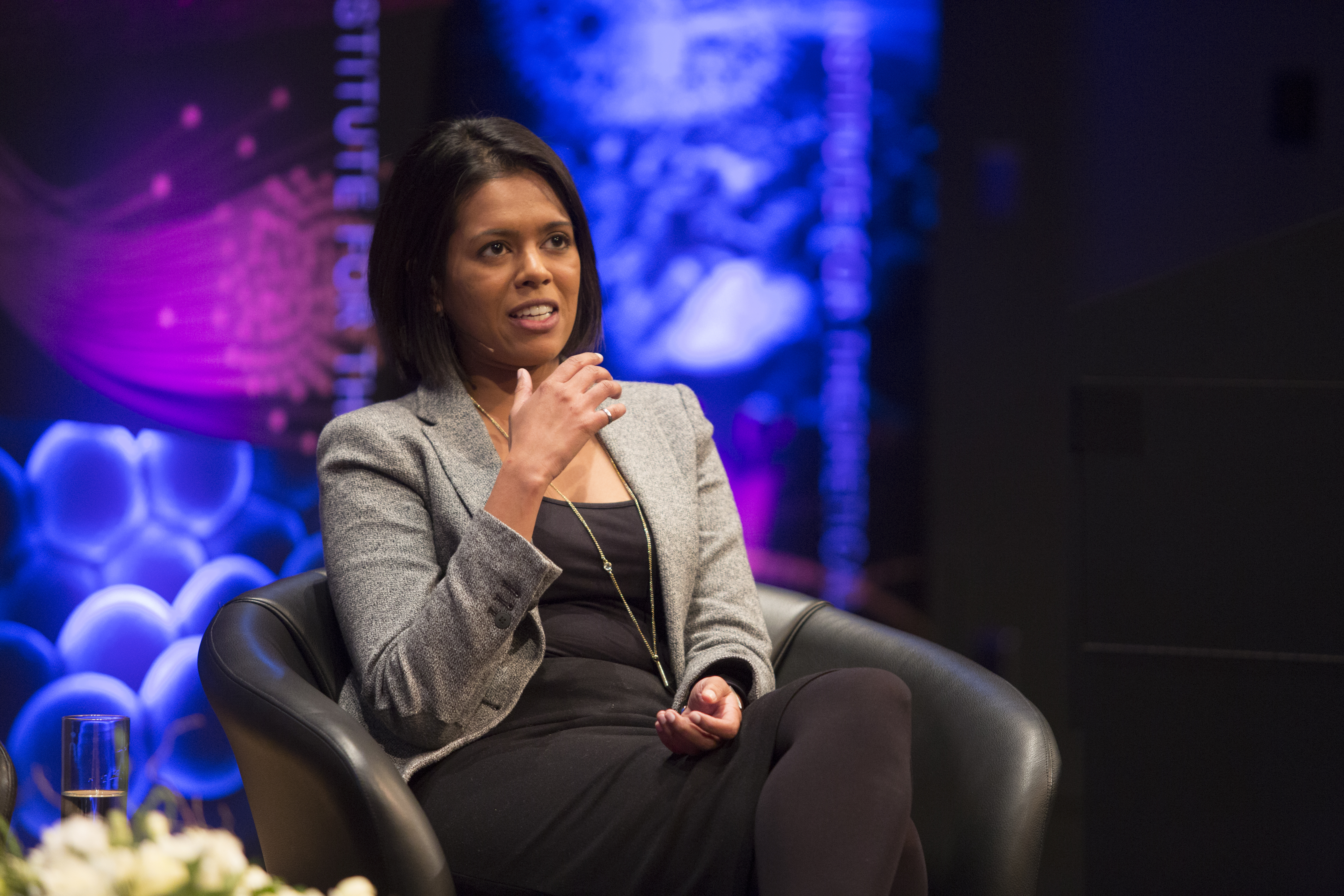 perimeter_institute_inspiring_future_women_in_science_2016_varuna_prakash