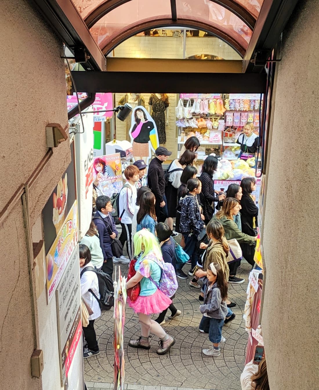 sage_franch_trendy_techie_tokyo_japan_g20_yea_harajuku_2