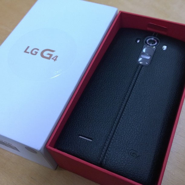 Thanks to @lgcanada, #TrendyTechie gets to test drive the new #LGG4 this month! Let me know what you want to know about it and what features you want me to test out. :)