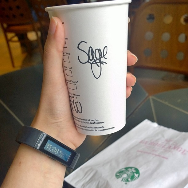 Beautiful penmanship on my flat white, and 1272 steps so far on my #msband