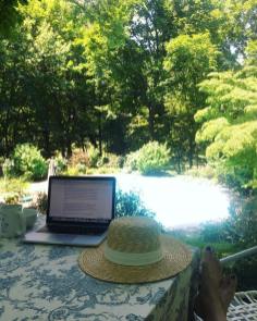 codergirl_geek_girl_instagram_accounts_follow_trendy_techie_2